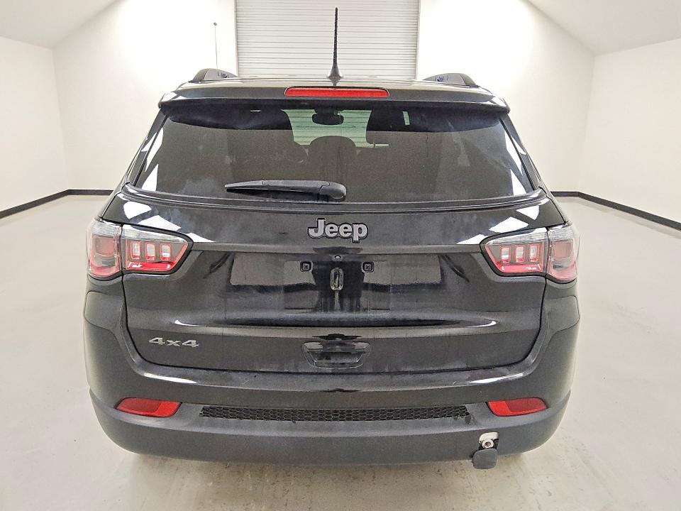 Photo 6 from auction – 2024 JEEP COMPASS with VIN 3C4NJDBN3RT106042