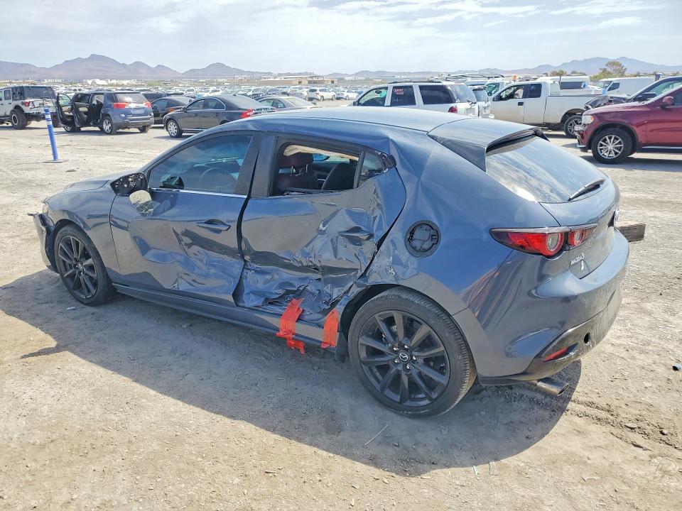 Photo 2 from auction – 2023 MAZDA 3 with VIN JM1BPALM9P1603395