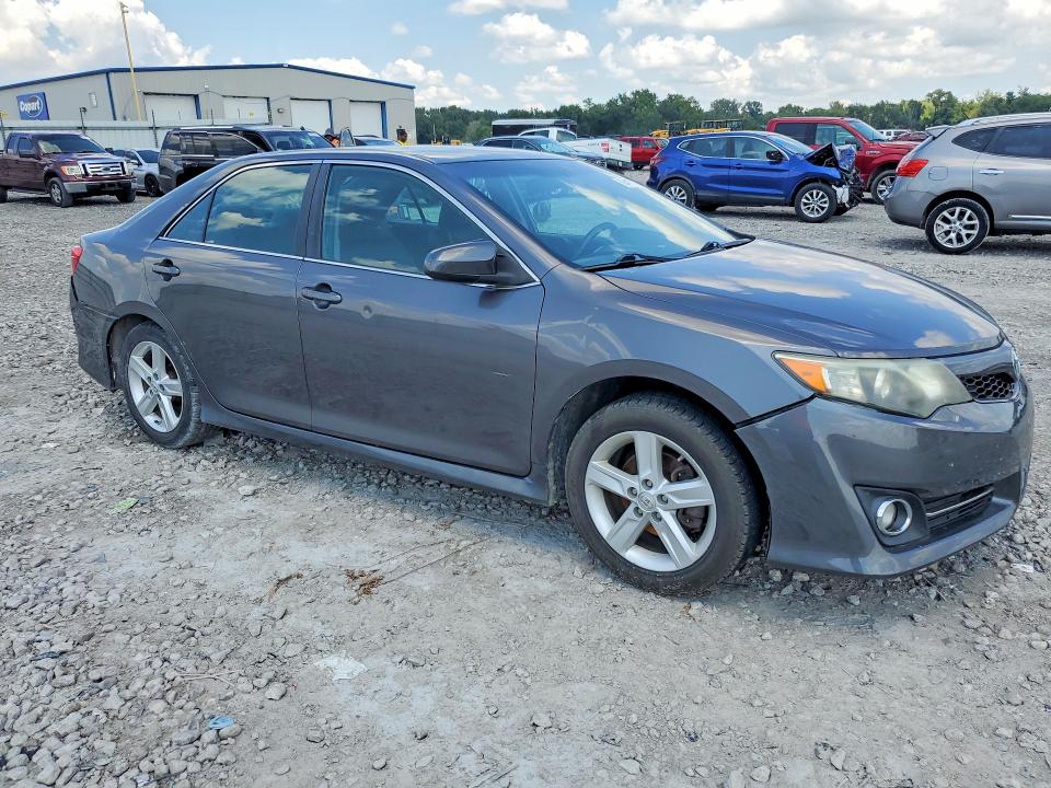 Photo 4 from auction – 2013 TOYOTA CAMRY with VIN 4T1BF1FK4DU684390