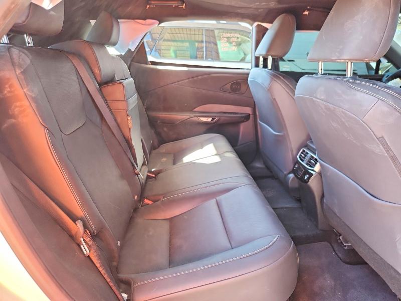 Photo 11 from auction – 2024 LEXUS RX 350 with VIN JTJCHMAA5R2015662