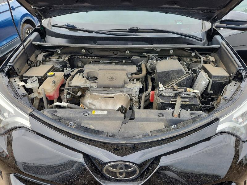 Photo 12 from auction – 2018 TOYOTA RAV4 with VIN 2T3JFREV1JW768871