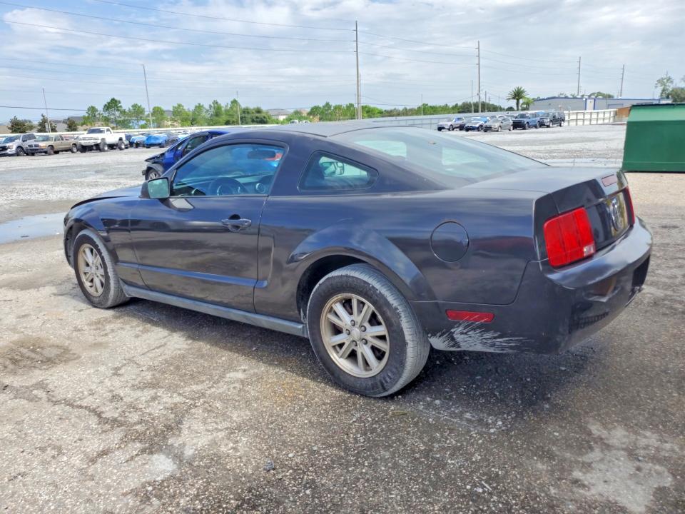 Photo 2 from auction – 2007 FORD MUSTANG with VIN 1ZVFT80N075323308