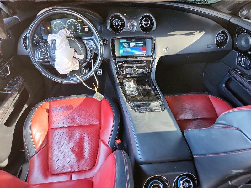 Photo 8 from auction – 2017 JAGUAR XJR with VIN SAJWA2EK3HMW08288