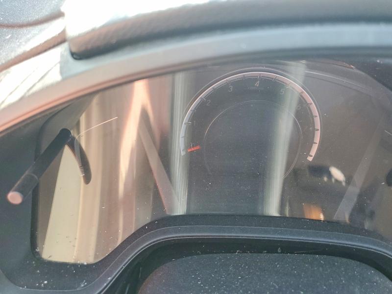 Photo 9 from auction – 2019 HONDA CR-V with VIN 2HKRW6H37KH207630