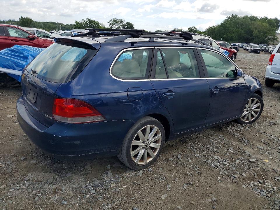 Photo 3 from auction – 2011 VOLKSWAGEN JETTA with VIN 3VWPZ7AJ5BM608307