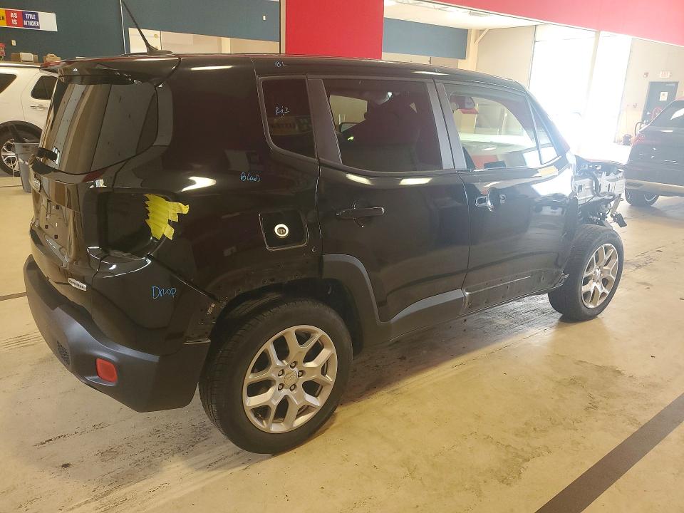 Photo 3 from auction – 2017 JEEP RENEGADE with VIN ZACCJBBBXHPF97880