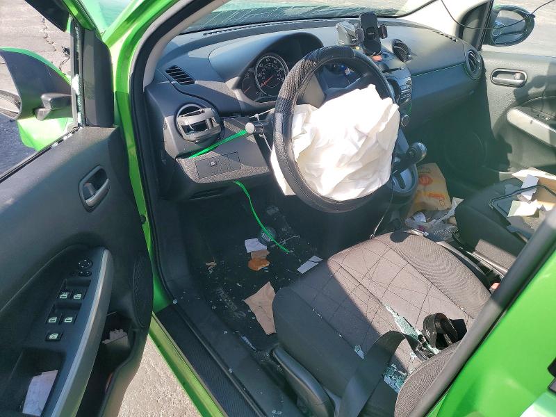 Photo 8 from auction – 2011 MAZDA MAZDA2 with VIN JM1DE1HZ6B0108038