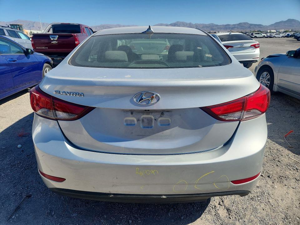 Photo 6 from auction – 2016 HYUNDAI ELANTRA with VIN KMHDH4AE0GU575855
