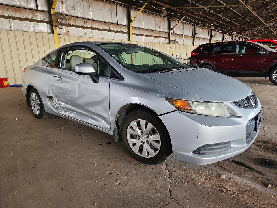 Photo 4 from auction – 2012 HONDA CIVIC with VIN 2HGFG3B55CH548402