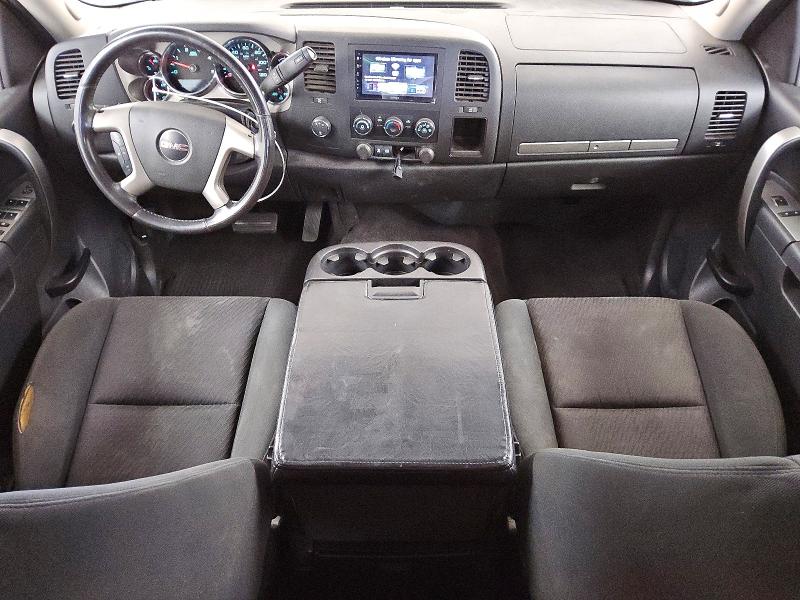 Photo 8 from auction – 2011 GMC SIERRA with VIN 1GT220C84BZ433744