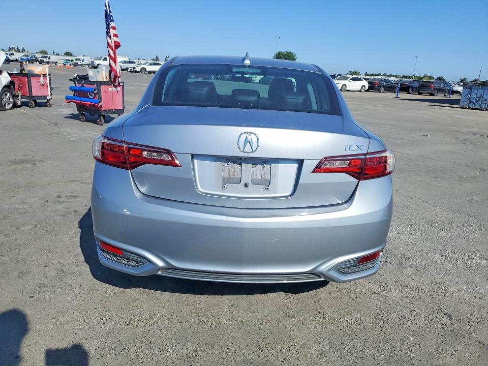 Photo 6 from auction – 2016 ACURA ILX with VIN 19UDE2F3XGA024070