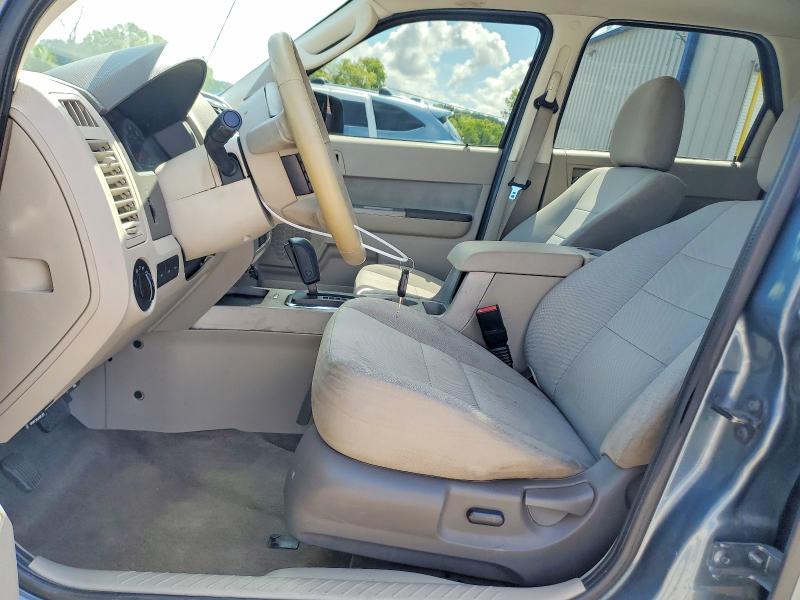 Photo 7 from auction – 2010 FORD ESCAPE with VIN 1FMCU0D70AKD19585