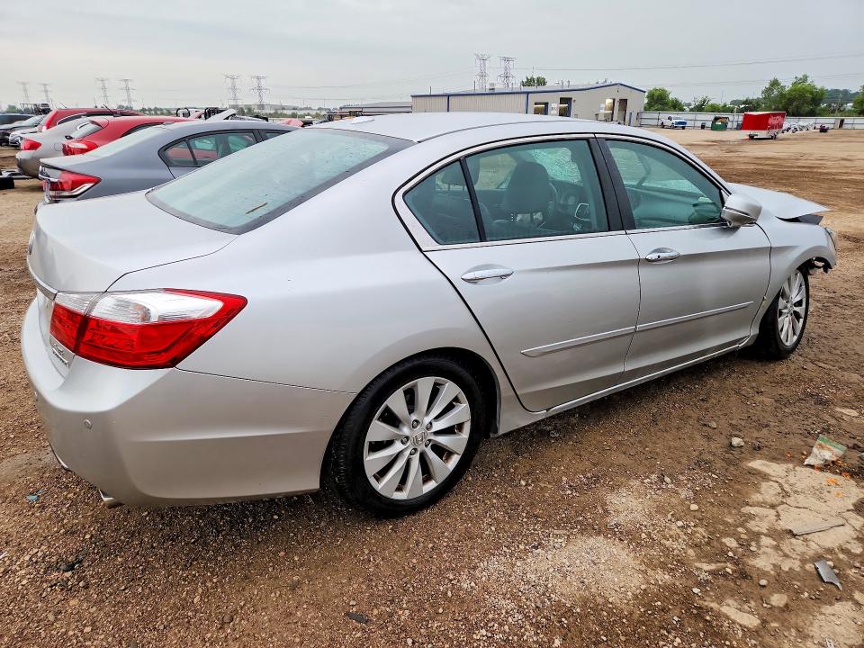 Photo 3 from auction – 2013 HONDA ACCORD with VIN 1HGCR3F99DA033784