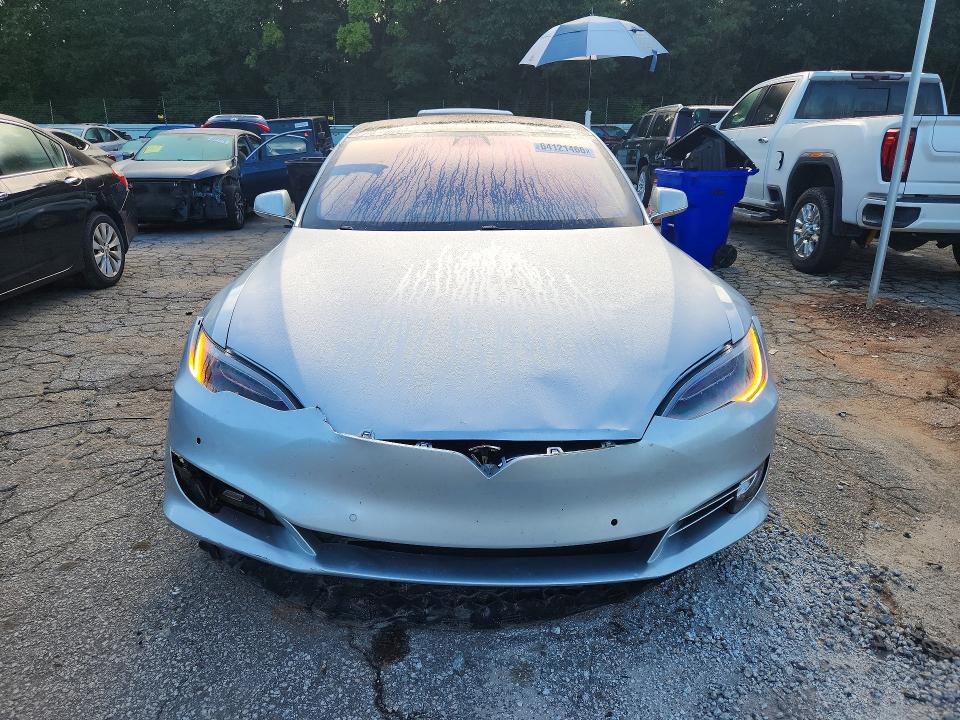 Photo 5 from auction – 2017 TESLA MODEL S with VIN 5YJSA1E26HF207009