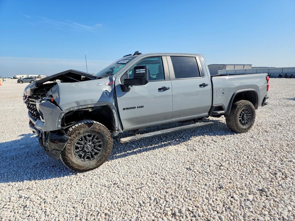 Photo 1 from auction – 2025 CHEVROLET SILVERADO with VIN 1GC4KYEY6SF142152