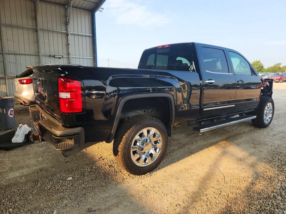 Photo 3 from auction – 2016 GMC SIERRA with VIN 1GT12UEG7GF252377