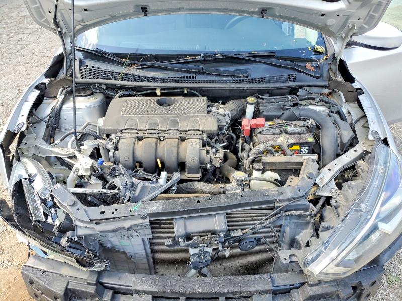 Photo 11 from auction – 2017 NISSAN SENTRA with VIN 3N1AB7AP3HY275269