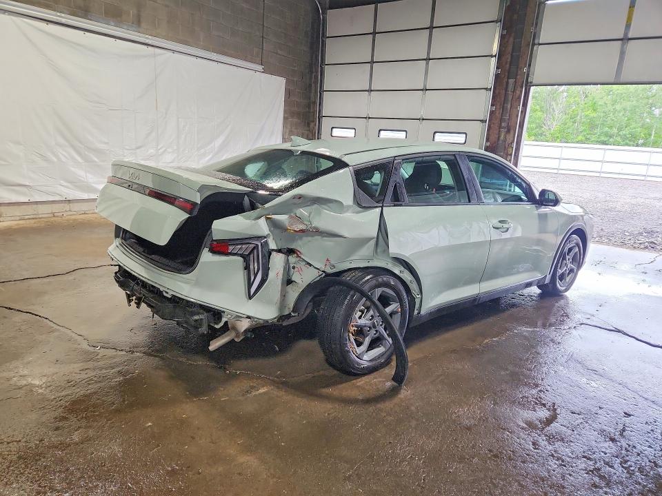 Photo 3 from auction – 2026 KIA K4 with VIN 3KPFT4DE0TE285843