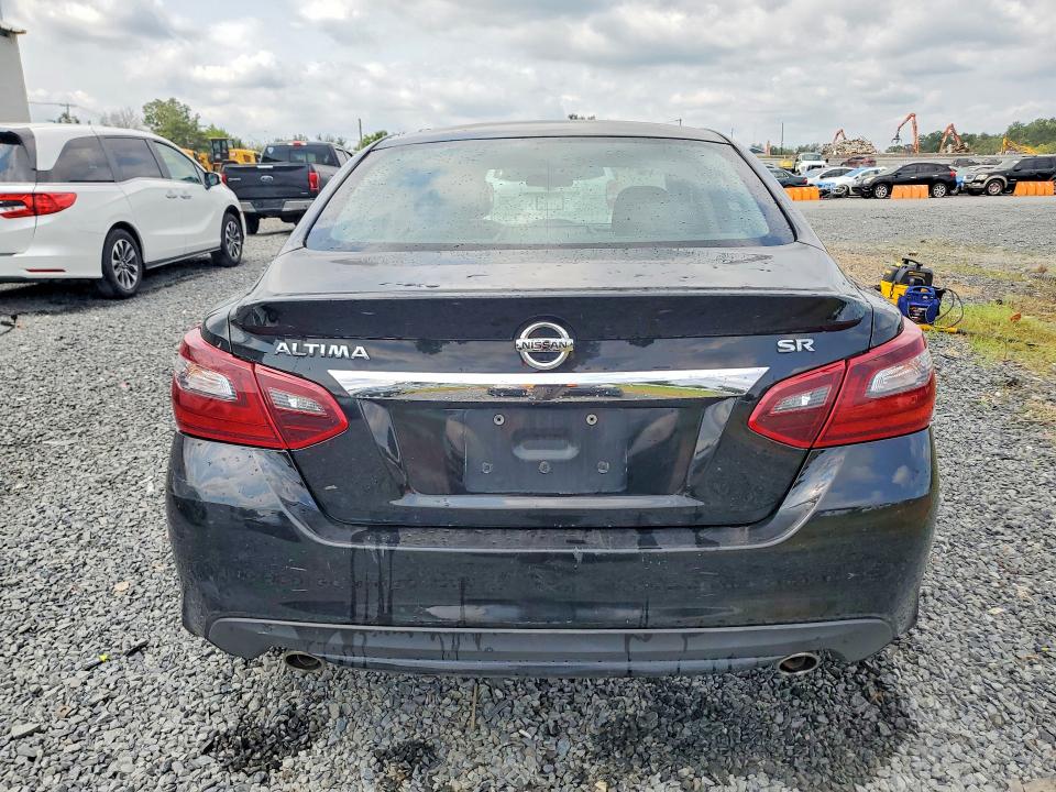 Photo 6 from auction – 2018 NISSAN ALTIMA with VIN 1N4AL3AP0JC118015
