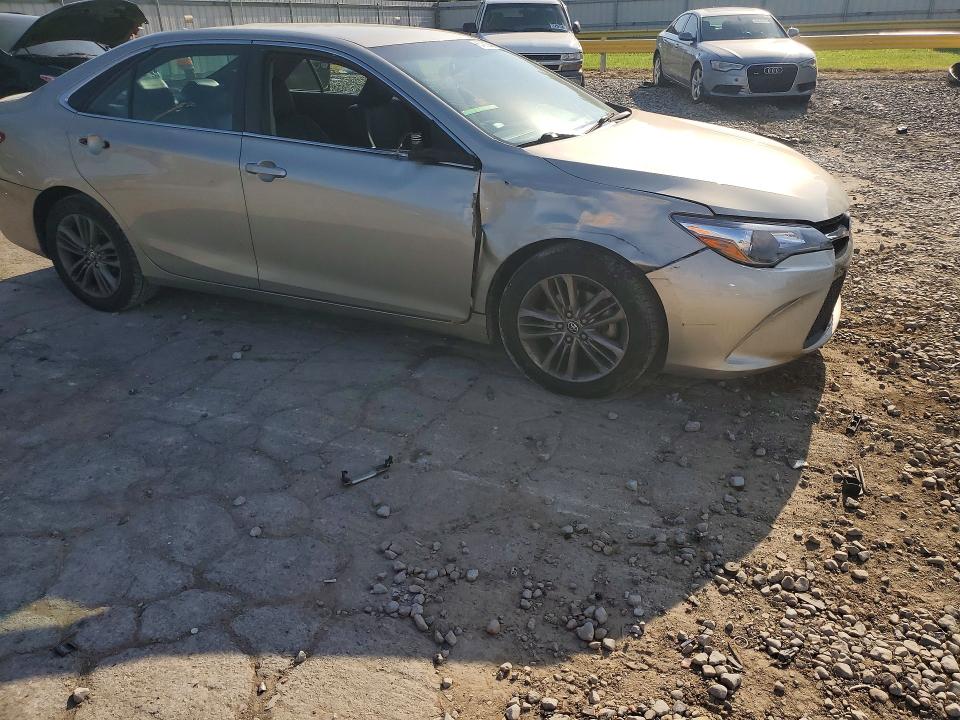 Photo 4 from auction – 2017 TOYOTA CAMRY with VIN 4T1BF1FK6HU686129
