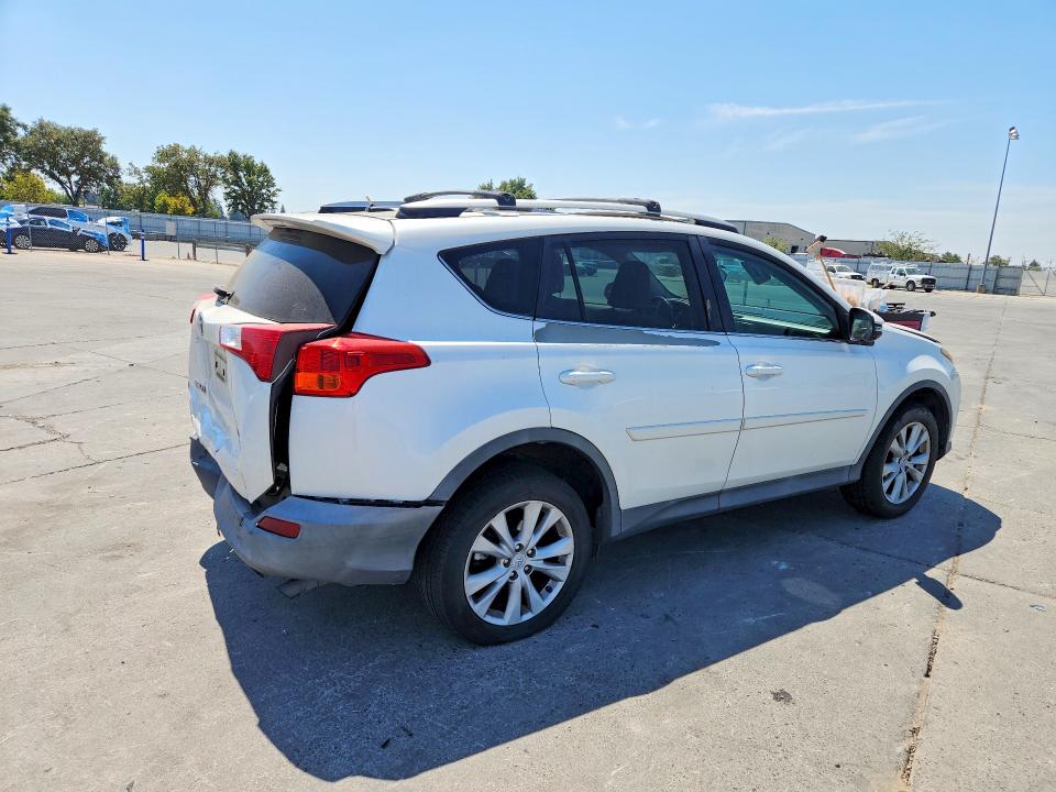 Photo 3 from auction – 2013 TOYOTA RAV4 with VIN 2T3DFREV0DW061861