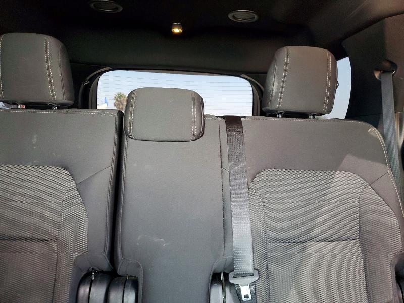 Photo 10 from auction – 2017 FORD EXPLORER with VIN 1FM5K7D89HGD03866