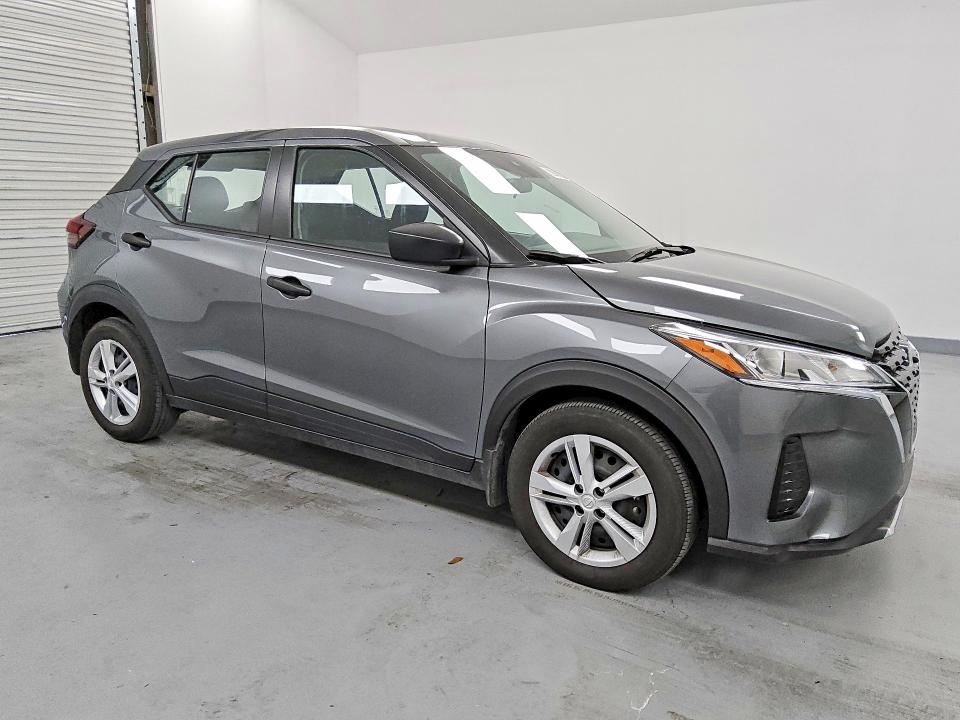 Photo 4 from auction – 2025 NISSAN KICKS PLAY with VIN 3N1CP5BV2SL478315