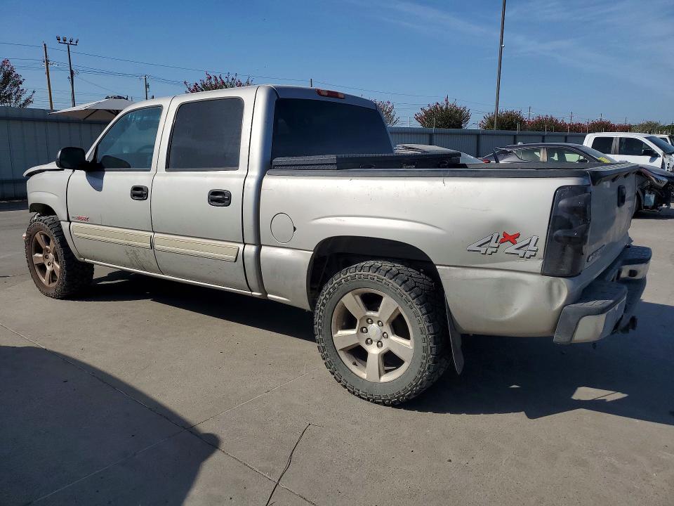 Photo 2 from auction – 2006 CHEVROLET SILVERADO with VIN 2GCEK13N461167259