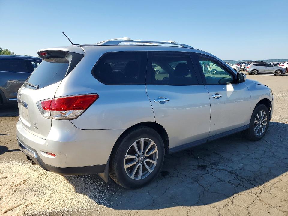Photo 3 from auction – 2013 NISSAN PATHFINDER with VIN 5N1AR2MM6DC653211