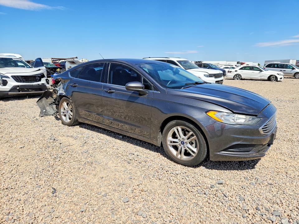 Photo 4 from auction – 2018 FORD FUSION with VIN 3FA6P0HD0JR231873