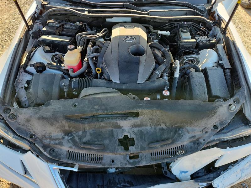 Снимка 11 от търг – 2018 LEXUS IS с VIN JTHBA1D29J5072003