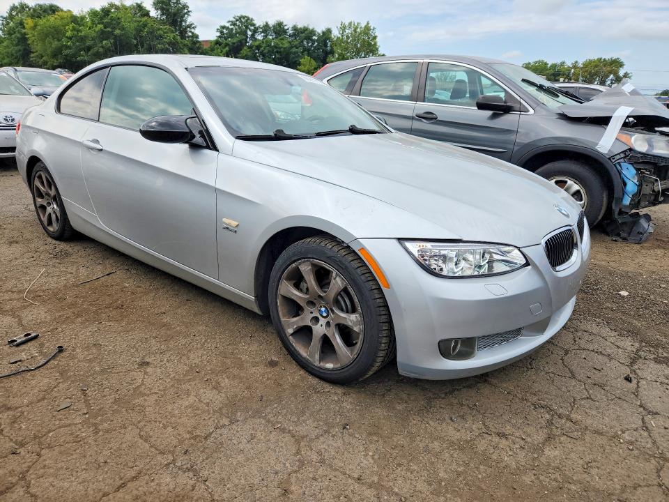 Photo 4 from auction – 2009 BMW 335 with VIN WBAWC73559E270372