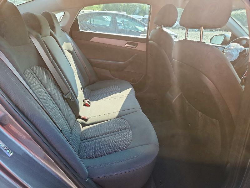 Photo 10 from auction – 2019 HYUNDAI SONATA with VIN 5NPE24AF9KH811828