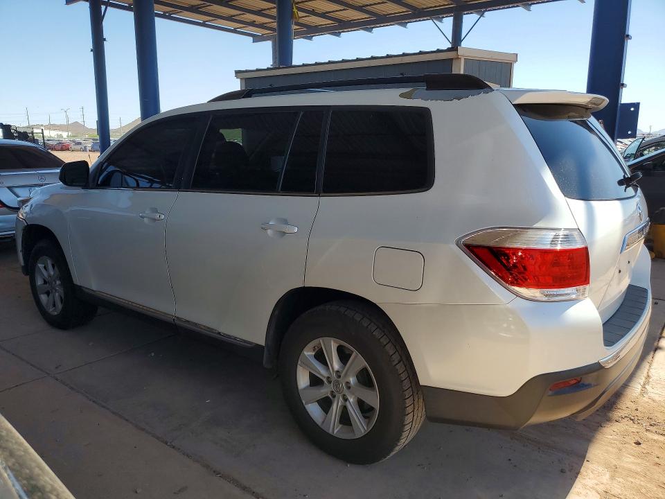 Photo 2 from auction – 2013 TOYOTA HIGHLANDER with VIN 5TDZK3EH5DS129338