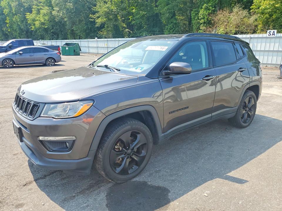 JEEP COMPASS 2019 with VIN 3C4NJDBB2KT843373 - Photo from auction