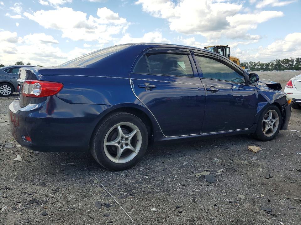 Photo 3 from auction – 2012 TOYOTA COROLLA with VIN JTDBU4EE1C9177519