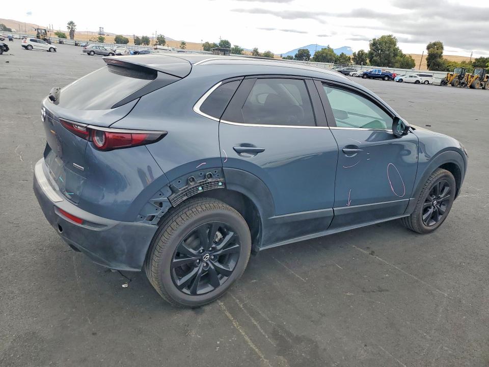 Photo 3 from auction – 2023 MAZDA CX-30 with VIN 3MVDMBCM8PM577588