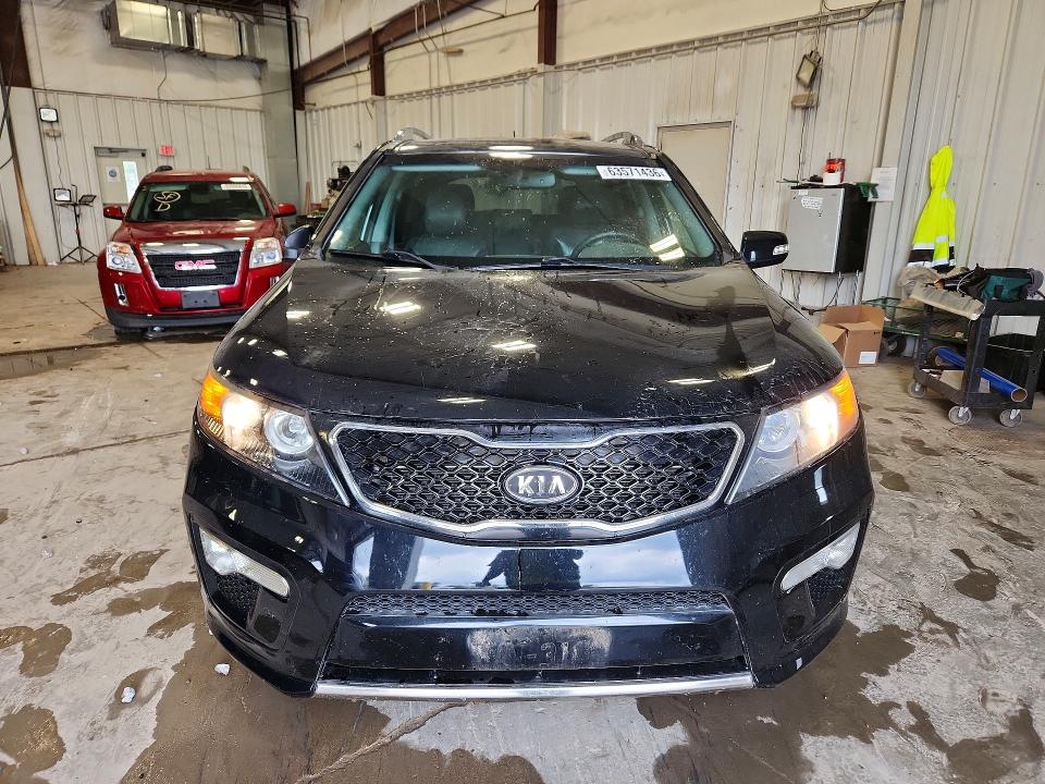 Photo 5 from auction – 2011 KIA SORENTO with VIN 5XYKW4A2XBG092942