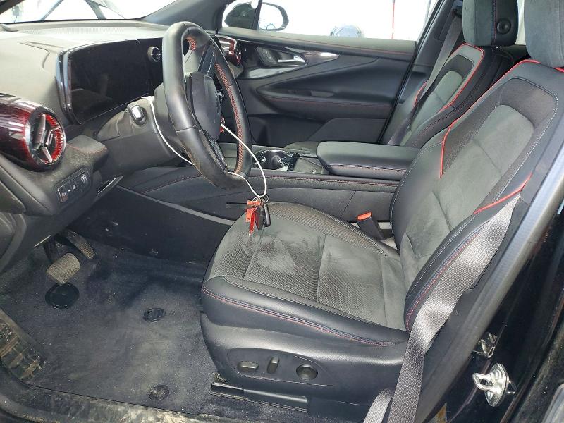 Photo 7 from auction – 2024 CHEVROLET BLAZER with VIN 3GNKDCRJ1RS116007