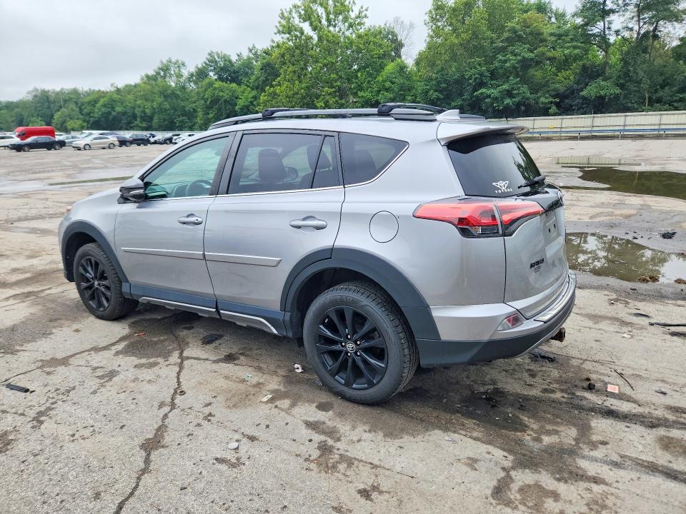 Photo 2 from auction – 2018 TOYOTA RAV4 with VIN 2T3RFREV9JW763212