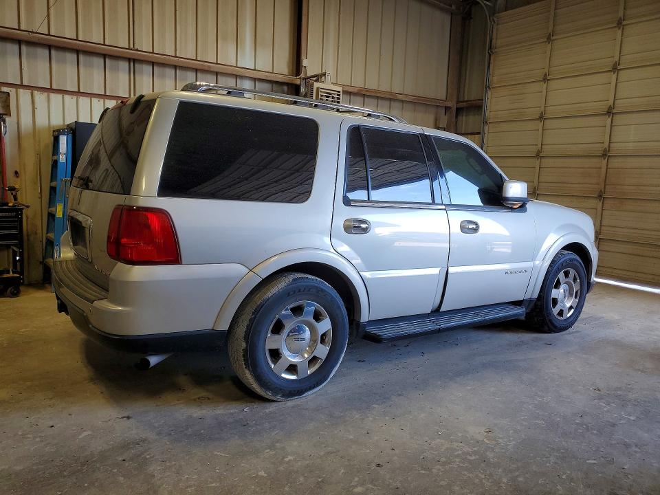 Photo 3 from auction – 2006 LINCOLN NAVIGATOR with VIN 5LMFU28546LJ22399