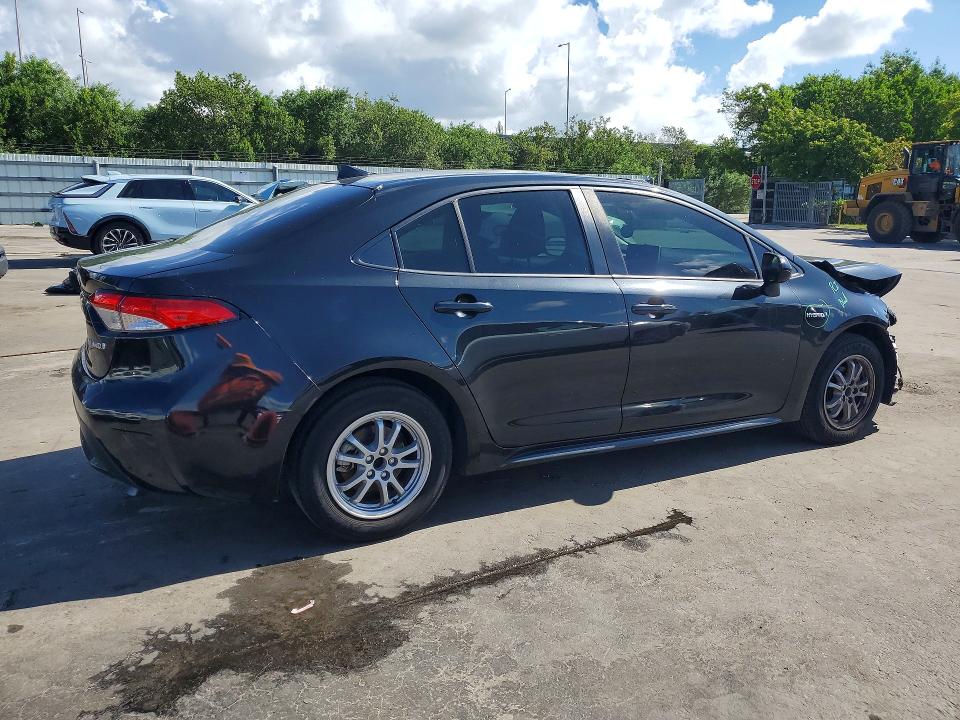 Photo 3 from auction – 2021 TOYOTA COROLLA with VIN JTDEAMDE5MJ030479