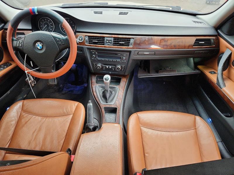 Photo 8 from auction – 2011 BMW 328 with VIN WBAPK5C52BA811189
