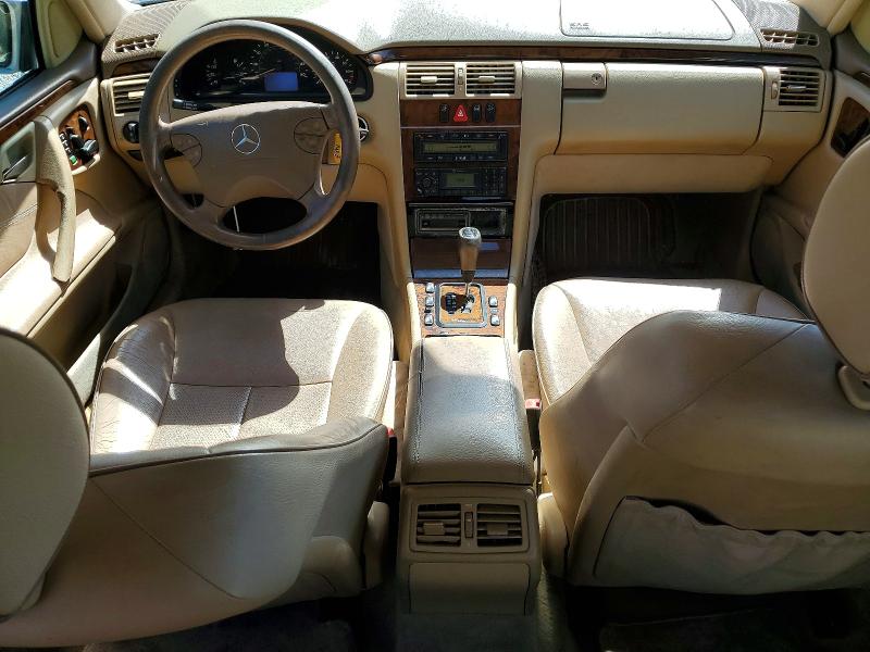 Снимка 8 от търг – 2000 MERCEDES-BENZ E с VIN WDBJF65J1YB164220