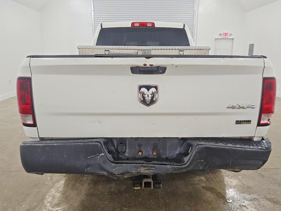 صورة رقم 6 من المزاد - 2013 RAM 1500 مع VIN 1C6RR7FP1DS663816