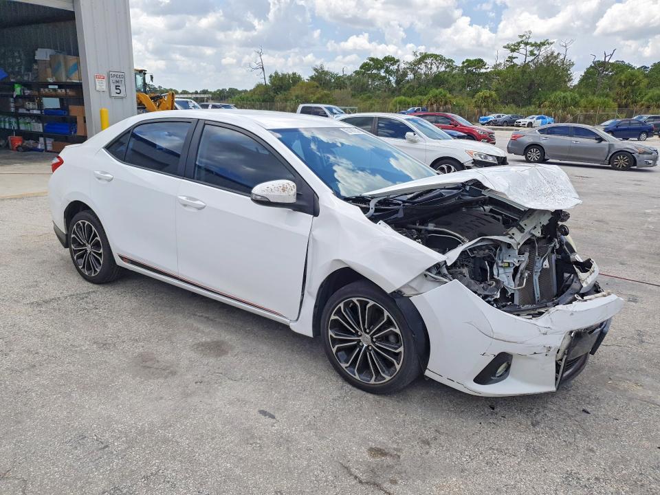 Photo 4 from auction – 2016 TOYOTA COROLLA with VIN 2T1BURHE6GC493717