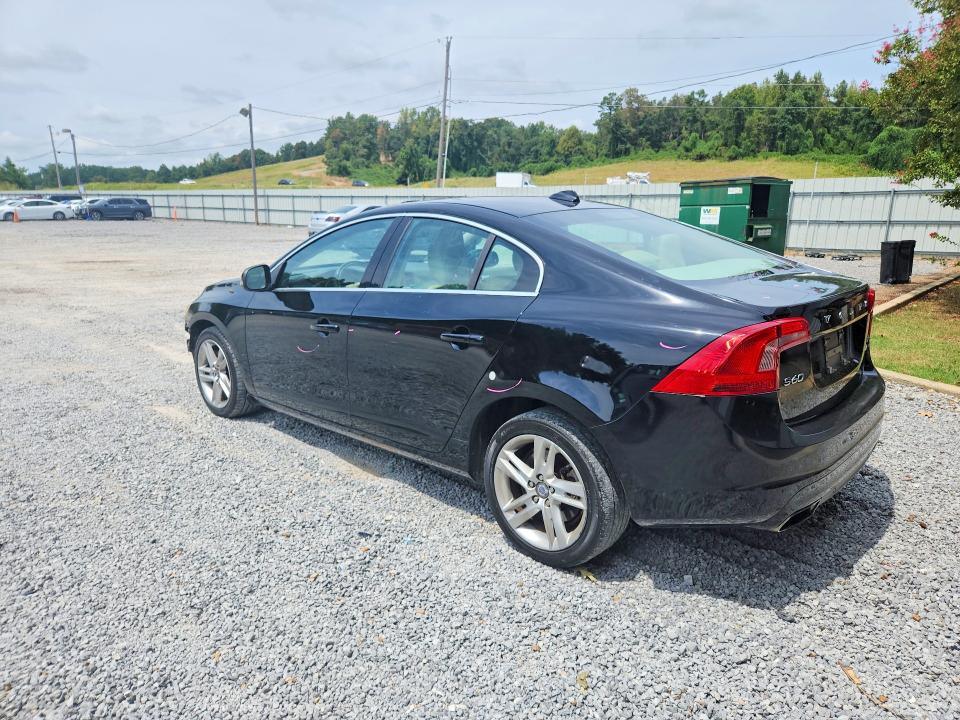 Photo 2 from auction – 2015 VOLVO S60 with VIN YV1612TK0F1349835