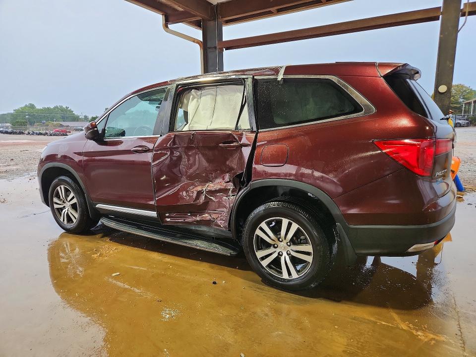 Photo 2 from auction – 2016 HONDA PILOT with VIN 5FNYF5H75GB043034