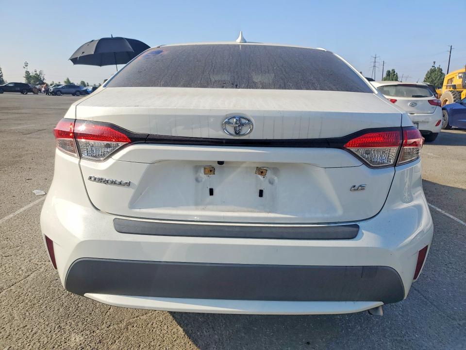 Photo 6 from auction – 2020 TOYOTA COROLLA with VIN JTDEPRAE3LJ093854