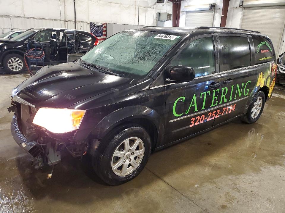 2010 CHRYSLER TOWN & COUNTRY - Търг №66816316